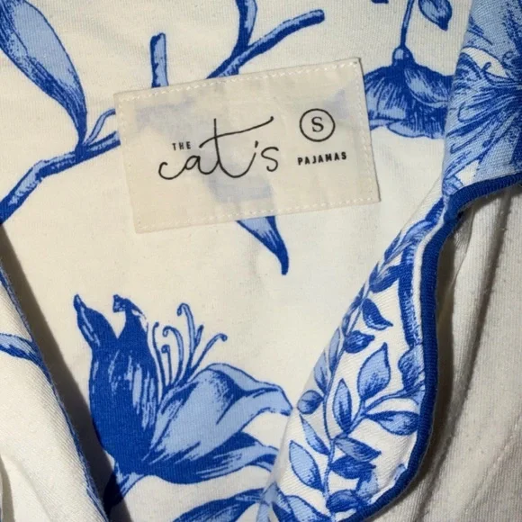 CATS PAJAMAS PIMA KNIT CAPRI SET- SIZE SMALL - Picture 8 of 16